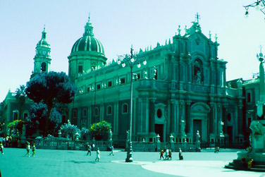 Il Duomo di Santa Agata, protettrice della città 